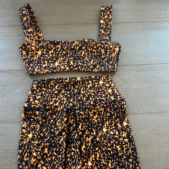 WeWoreWhat Other - WE WORE WHAT TORTOISE SHELL ACTIVE SET NWT